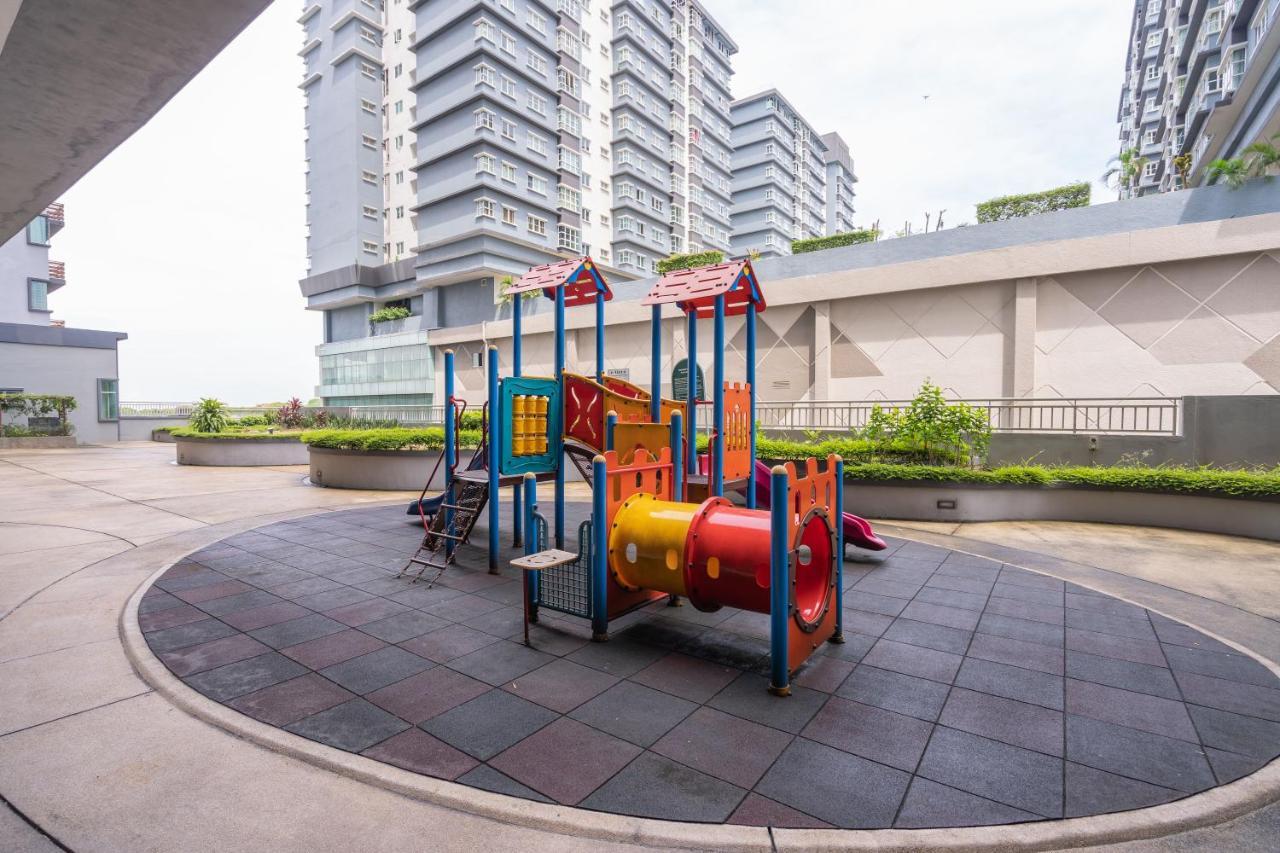 Cozy 2-Bedroom For 4 Pax With Pool - Subang Jaya Buitenkant foto
