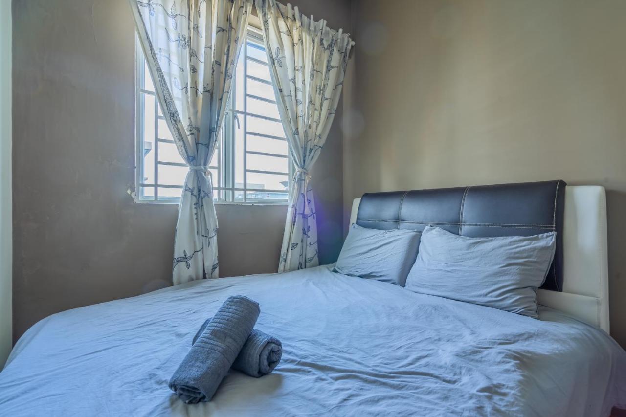 Cozy 2-Bedroom For 4 Pax With Pool - Subang Jaya Buitenkant foto